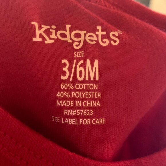 Kidgets Red Onesie Size 3 to 6 months - Picture 3 of 3